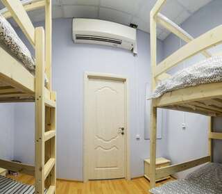 Хостел Хостел «Исландия» Санкт-Петербург Кровать в общем четырехместном номере для мужчин и женщин-3